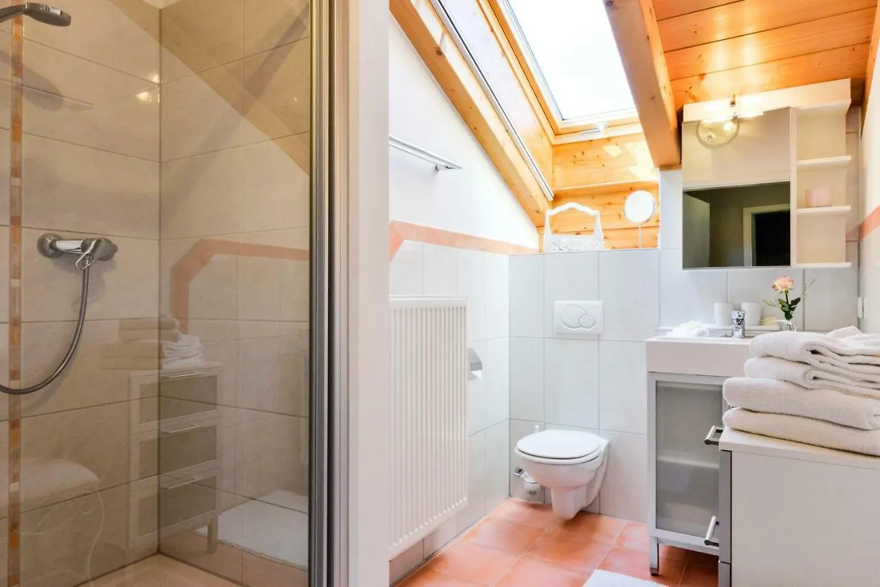 아파트 5 Sterne Ferienwohnung Am See Böbing 독일