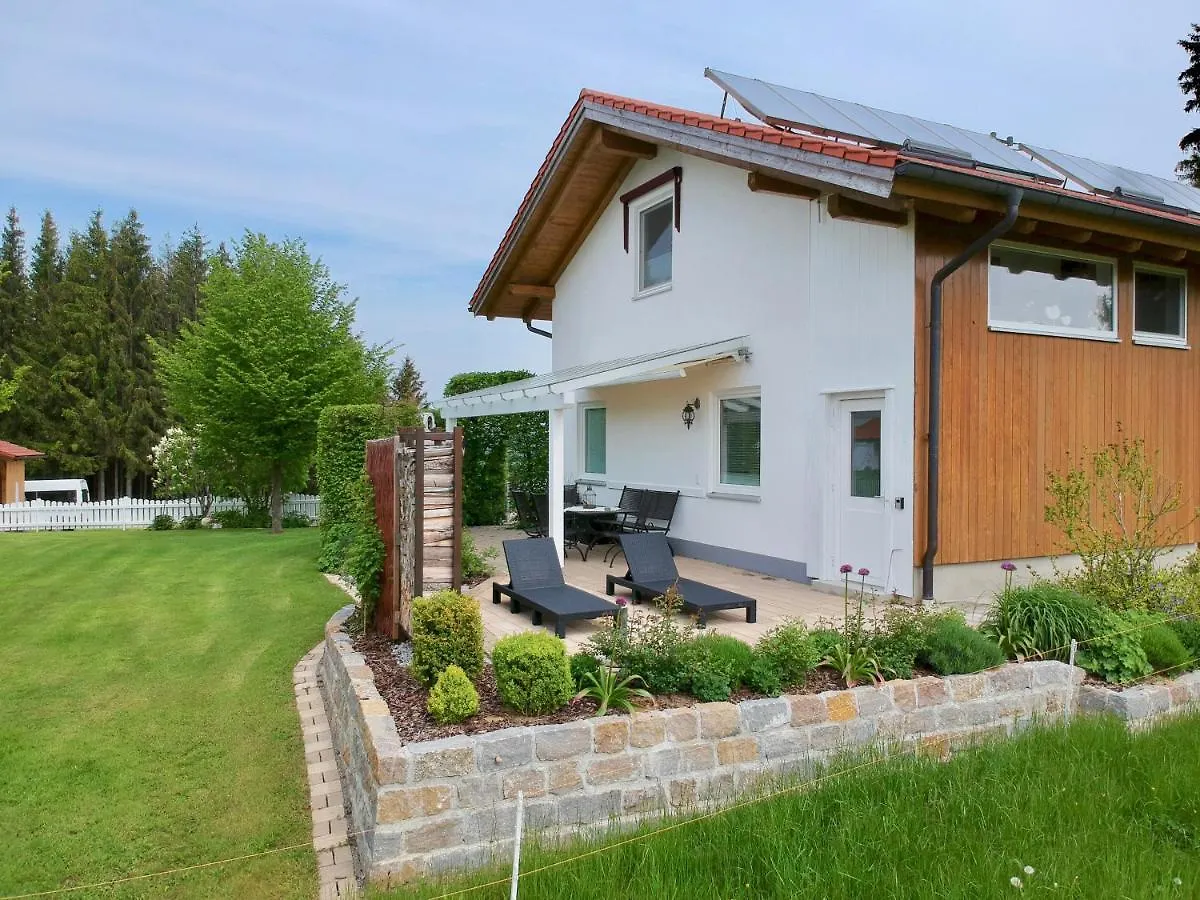 5 Sterne Ferienwohnung Am See Bobing Germany