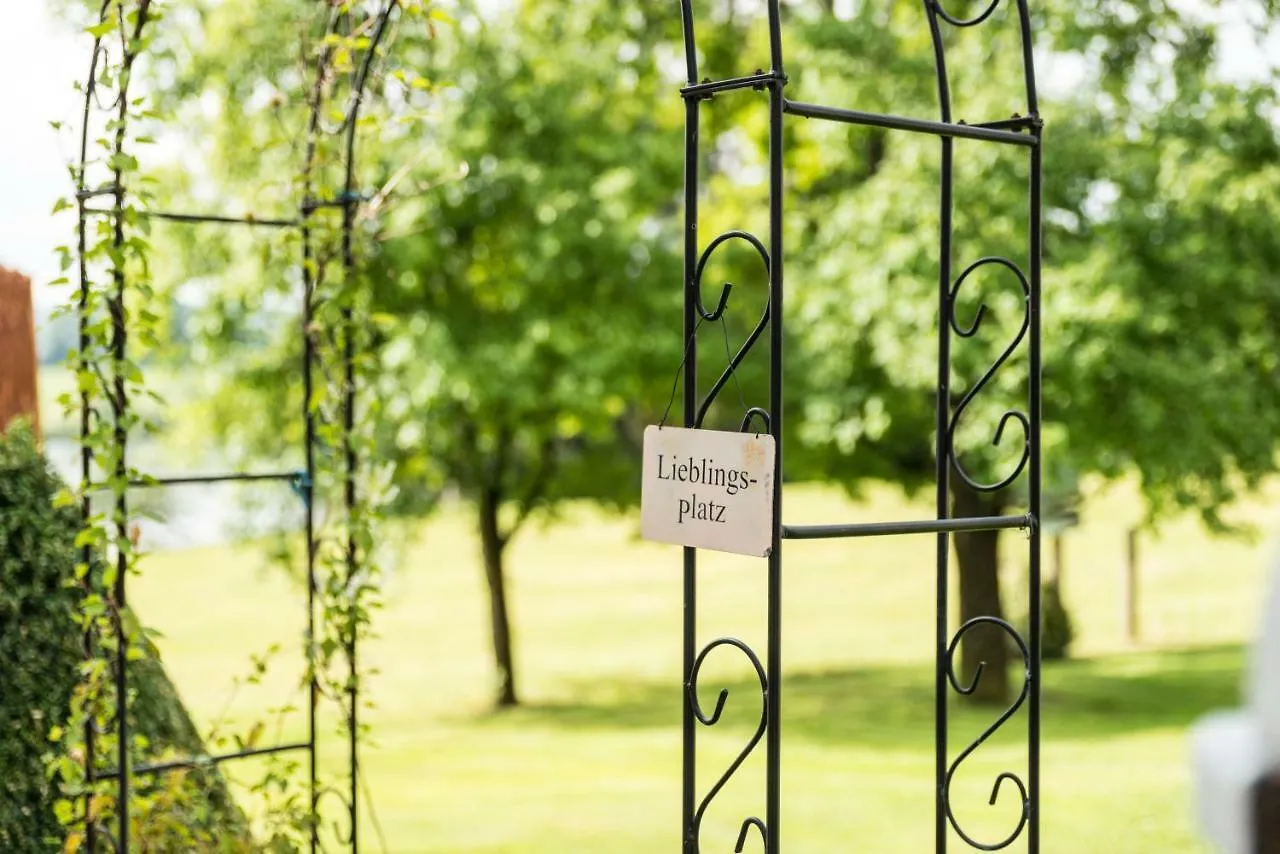 5 Sterne Ferienwohnung Am See Bobing